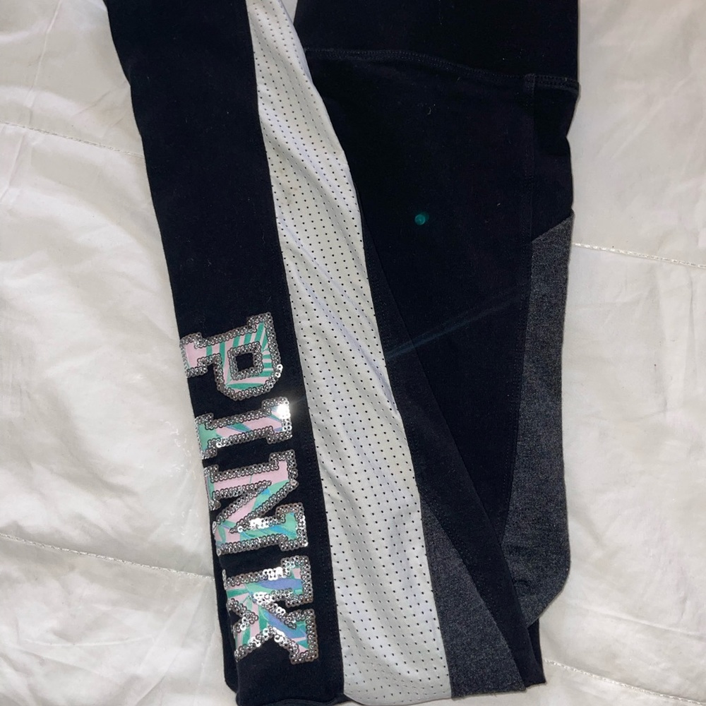 PINK Victoria Secret YOGA🖤